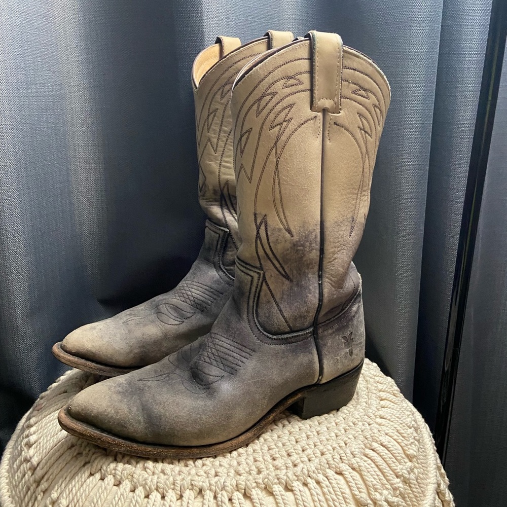 Vintage tall FRYE BOOTS (western)